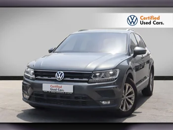 Volkswagen  Tiguan  1.4 TSI  2018  Automatic  79,600 Km  4 Cylinder  Front Wheel Drive (FWD)  SUV  Gray  With Warranty