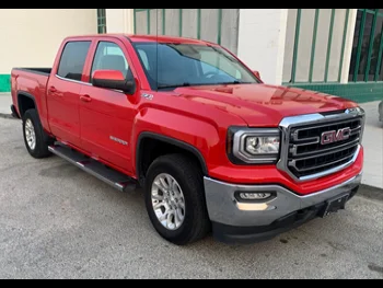 GMC  Sierra  1500  2018  Automatic  150,000 Km  8 Cylinder  Four Wheel Drive (4WD)  Pick Up  Red