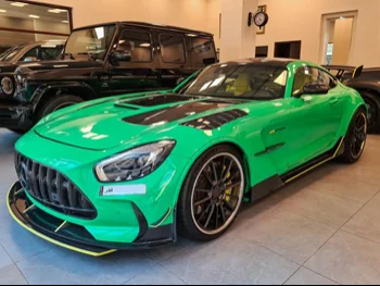 Mercedes-Benz  GT  S AMG  2015  Automatic  90,000 Km  8 Cylinder  Rear Wheel Drive (RWD)  Coupe / Sport  Green  With Warranty