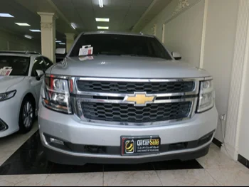 Chevrolet  Suburban  2016  Automatic  95,000 Km  8 Cylinder  Four Wheel Drive (4WD)  SUV  Silver  With Warranty