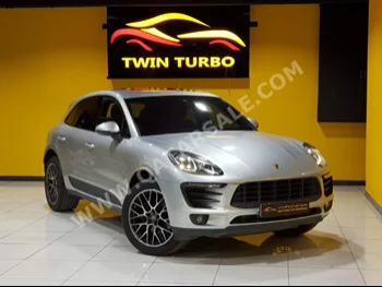 Porsche  Macan  Turbo  2018  Automatic  40,000 Km  6 Cylinder  Four Wheel Drive (4WD)  SUV  Silver