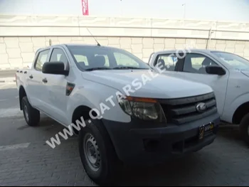 Ford  Ranger  2015  Manual  61,000 Km  4 Cylinder  Rear Wheel Drive (RWD)  Pick Up  White  With Warranty