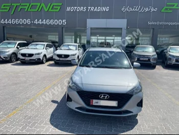 Hyundai  Accent  2021  Automatic  88,000 Km  4 Cylinder  Front Wheel Drive (FWD)  Sedan  Silver  With Warranty