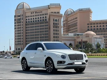 Bentley  Bentayga  SUV 4x4  White  2019