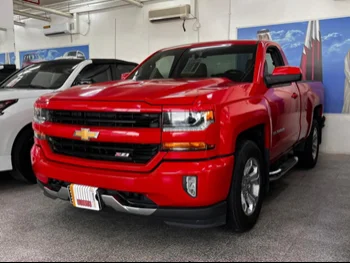 Chevrolet  Silverado  Z71  2018  Automatic  82,382 Km  8 Cylinder  Four Wheel Drive (4WD)  Pick Up  Red