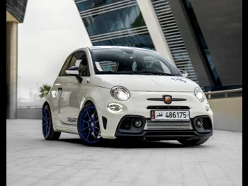 Fiat  595  Abarth  2022  Automatic  25,000 Km  4 Cylinder  Front Wheel Drive (FWD)  Hatchback  White  With Warranty