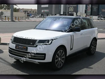 Land Rover  Range Rover  Vogue HSE  2023  Automatic  4,900 Km  8 Cylinder  Four Wheel Drive (4WD)  SUV  White  With Warranty