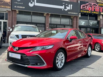 Toyota  Camry  GLE  2023  Automatic  1,000 Km  4 Cylinder  Front Wheel Drive (FWD)  Sedan  Red  With Warranty