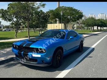 Dodge  Challenger  SRT  2016  Automatic  76,000 Km  8 Cylinder  Rear Wheel Drive (RWD)  Coupe / Sport  Blue