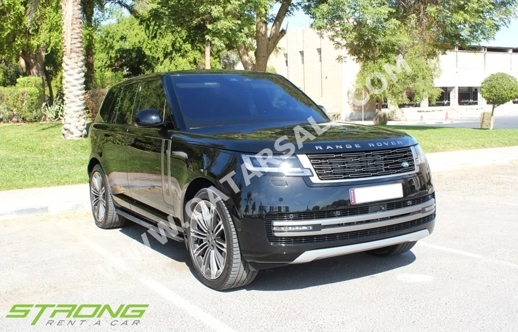 Land Rover  Range Rover Vouge  SUV 4x4  Black  2023
