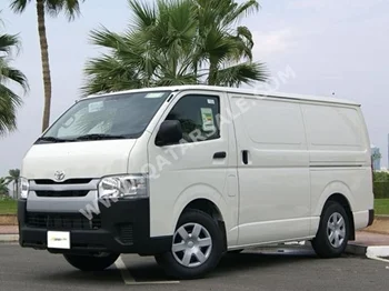 Toyota  Hiace  2022  Manual  0 Km  4 Cylinder  Front Wheel Drive (FWD)  Van / Bus  White  With Warranty